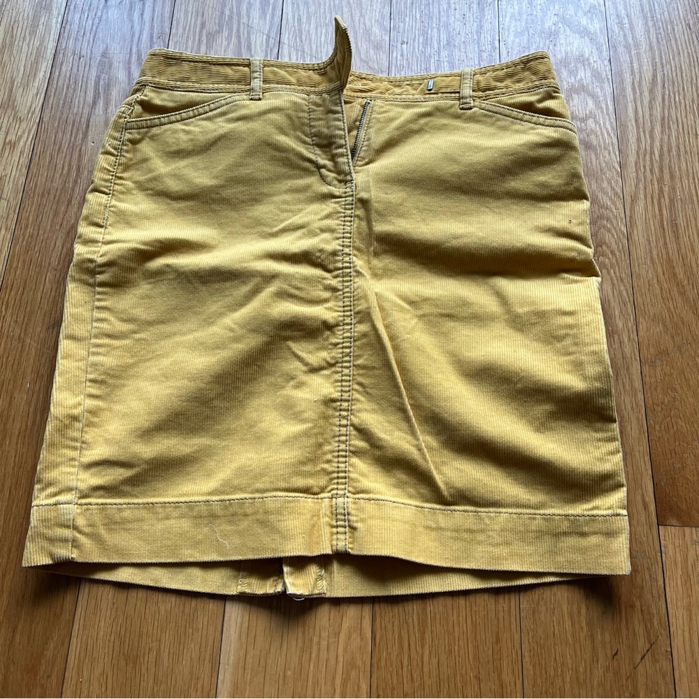 Loft corduroy mini skirt in mustard color, 00P